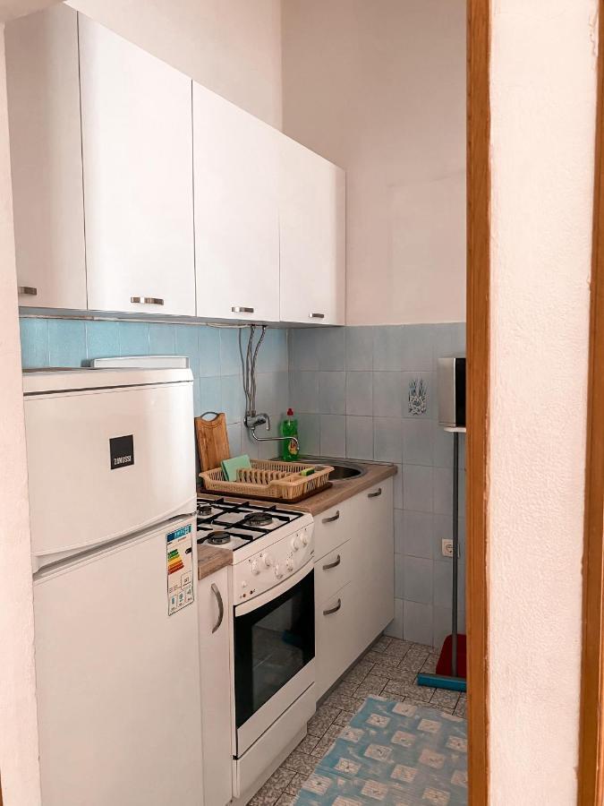 Apartman Gabrijel Podgora Exteriör bild