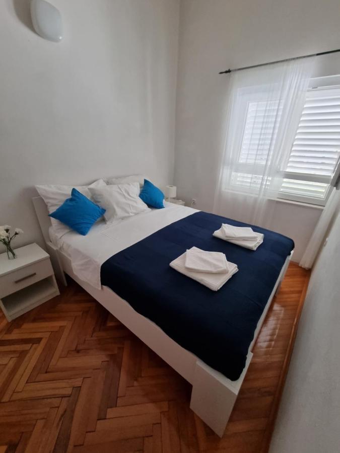 Apartman Gabrijel Podgora Exteriör bild