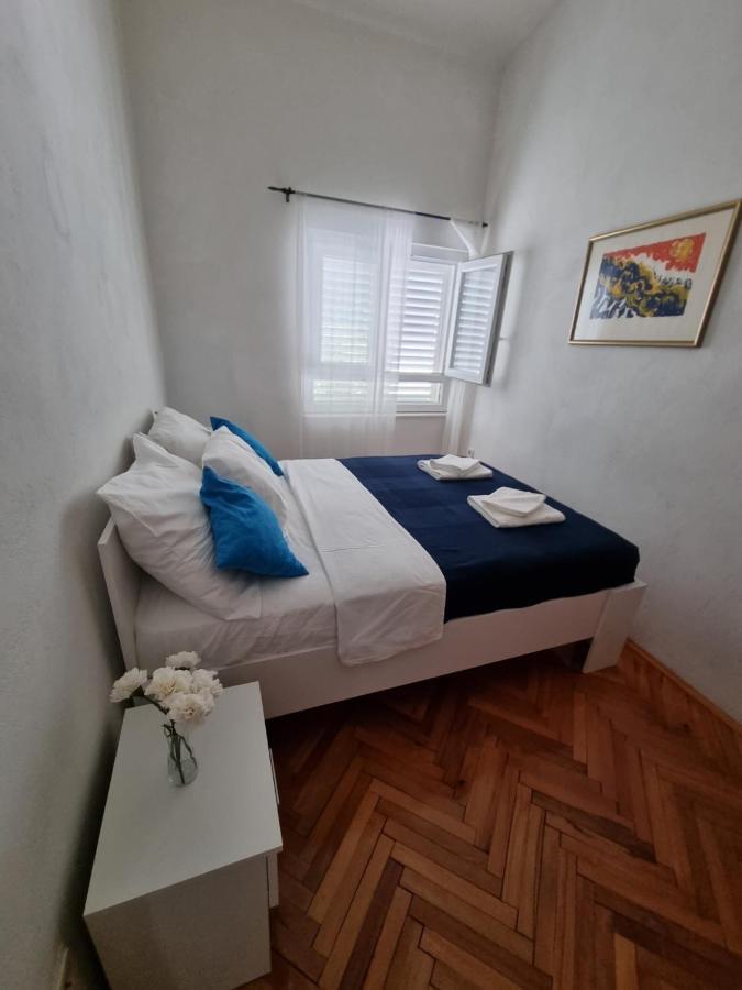 Apartman Gabrijel Podgora Exteriör bild